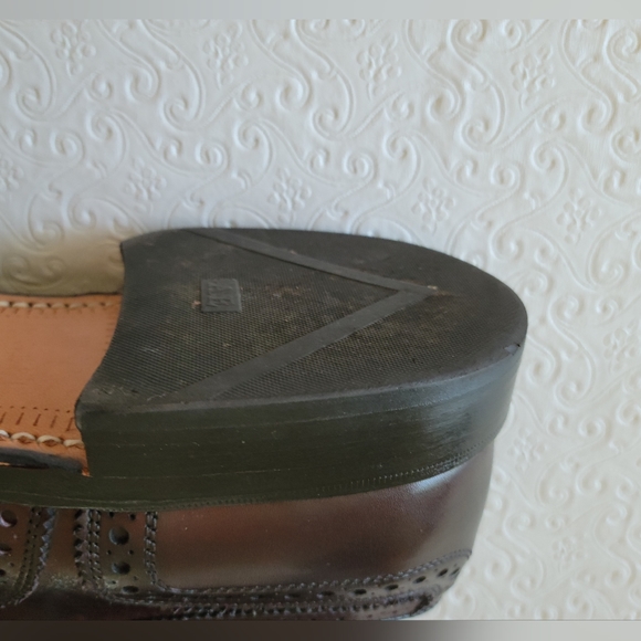 Allen Edmonds Fairhaven Mens Wingtip Dress Shoes Size 8 Dark brown/mahog… - Picture 8 of 16